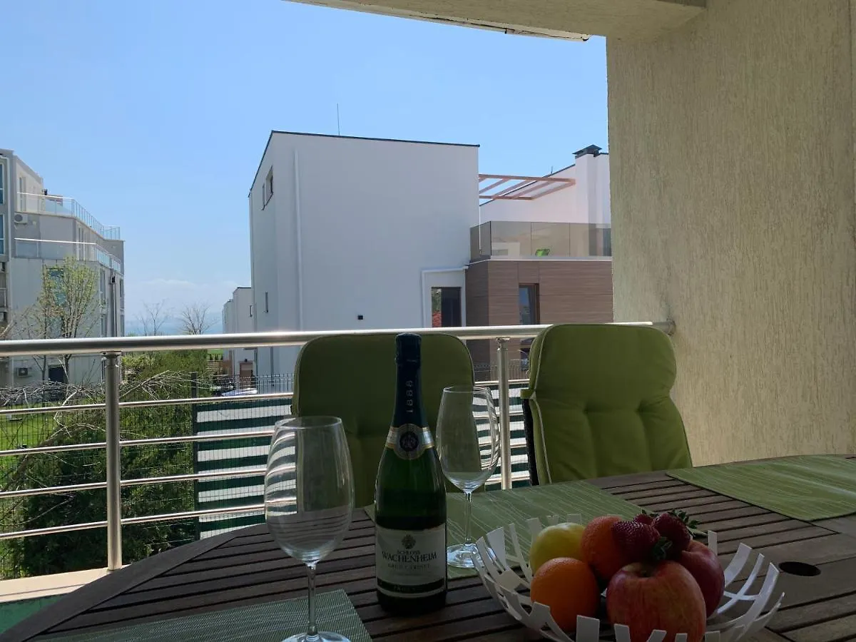 Hotel Complex Nev Burgas 3*,