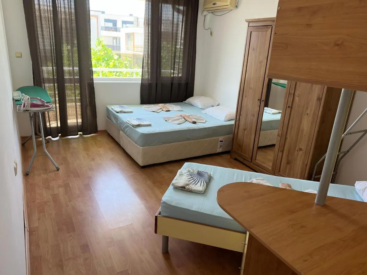 Hotel Complex Nev Burgas 3*,